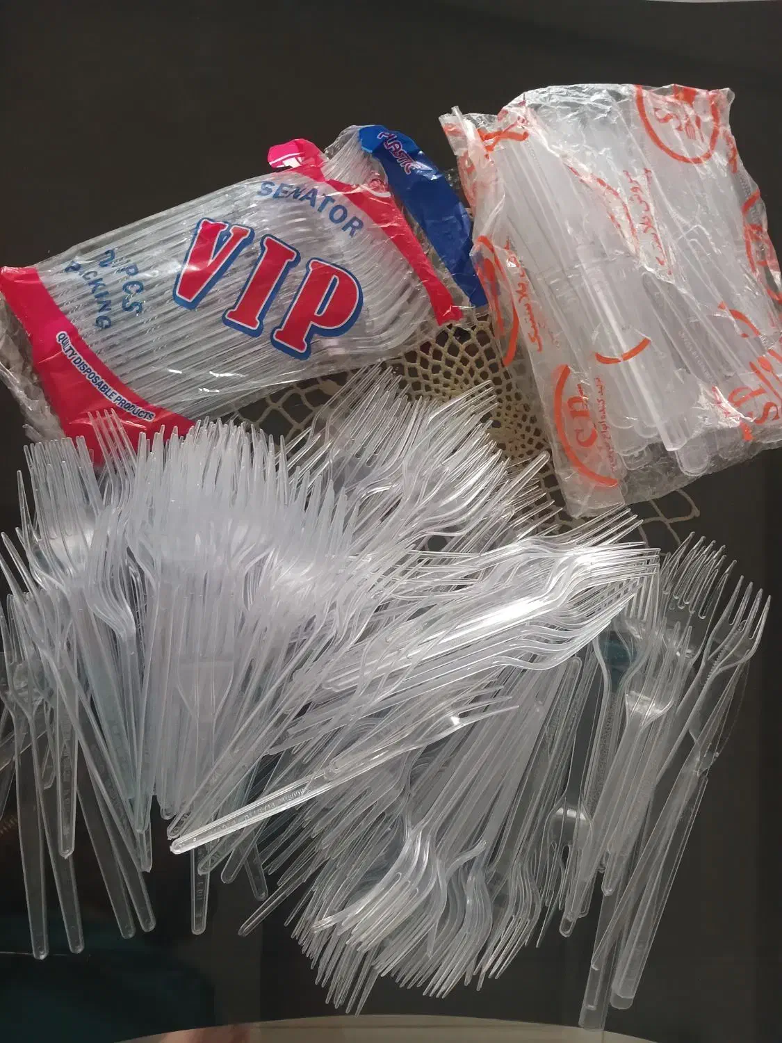 چاقو وچنگال یکبار مصرف|ظروف نگهدارنده، پلاستیکی، یک‌بارمصرف|کرمانشاه, |دیوار