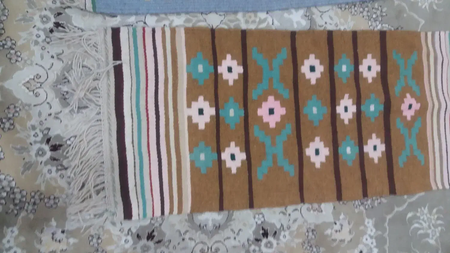 گلیم|گلیم، جاجیم، گبه|بیرجند, |دیوار