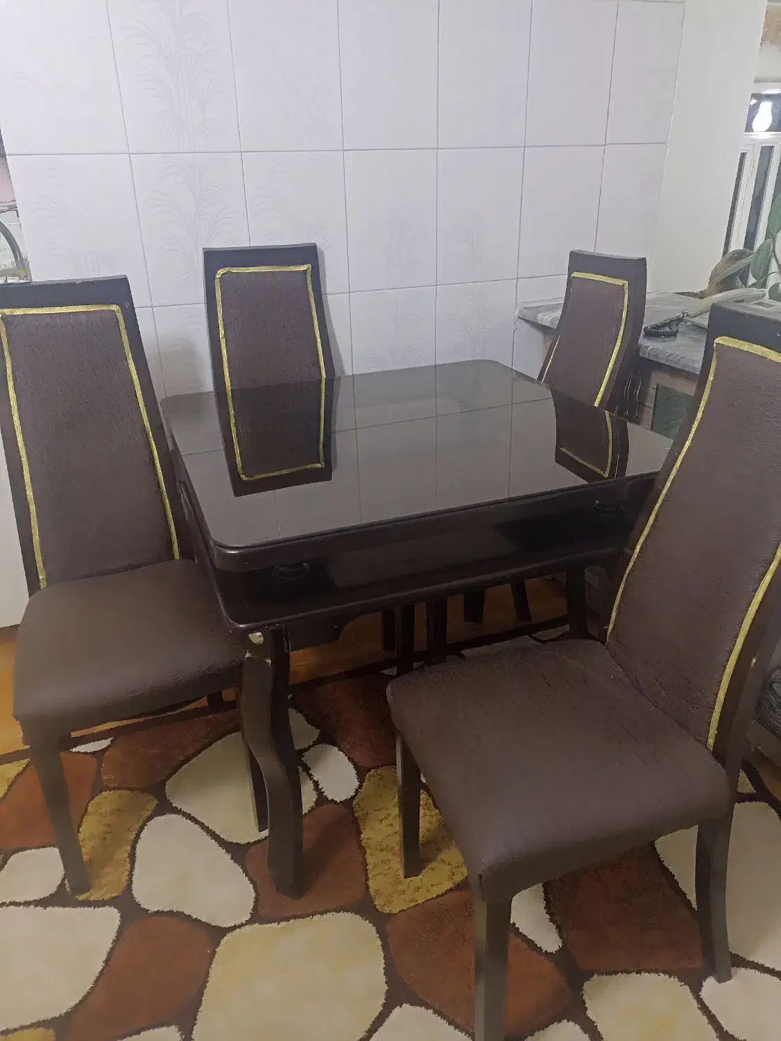 میز غذاخوری4نفره|میز و صندلی غذاخوری|میاندوآب, |دیوار