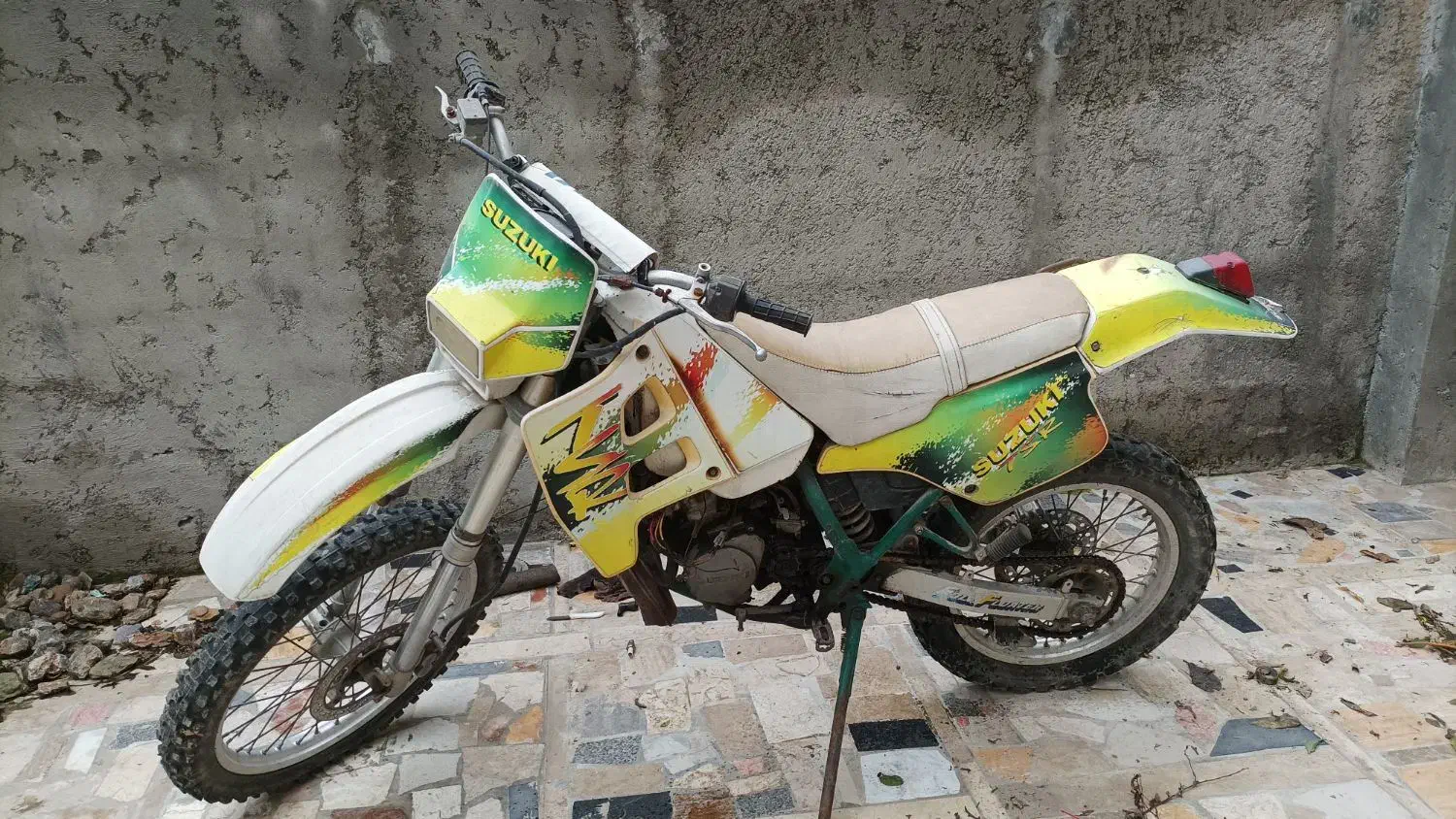 تریل دوزمانه سوزوکی تی اس ار ۲۰۰ tsr|موتورسیکلت|نوشهر, |دیوار