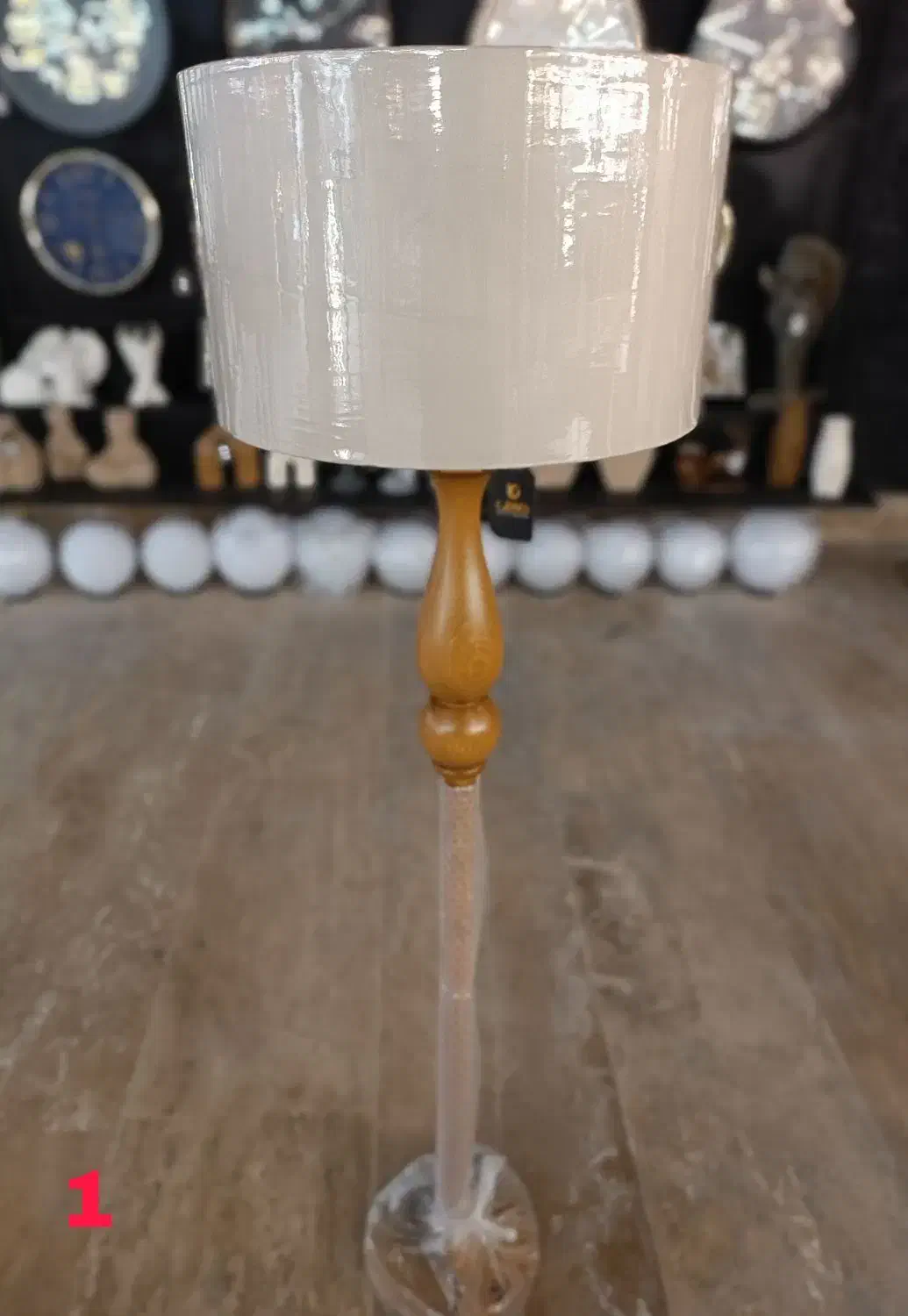 آباژور و آینه شیک و مدرن برای دکور منزل|چراغ خواب و آباژور|آستانه اشرفیه, |دیوار