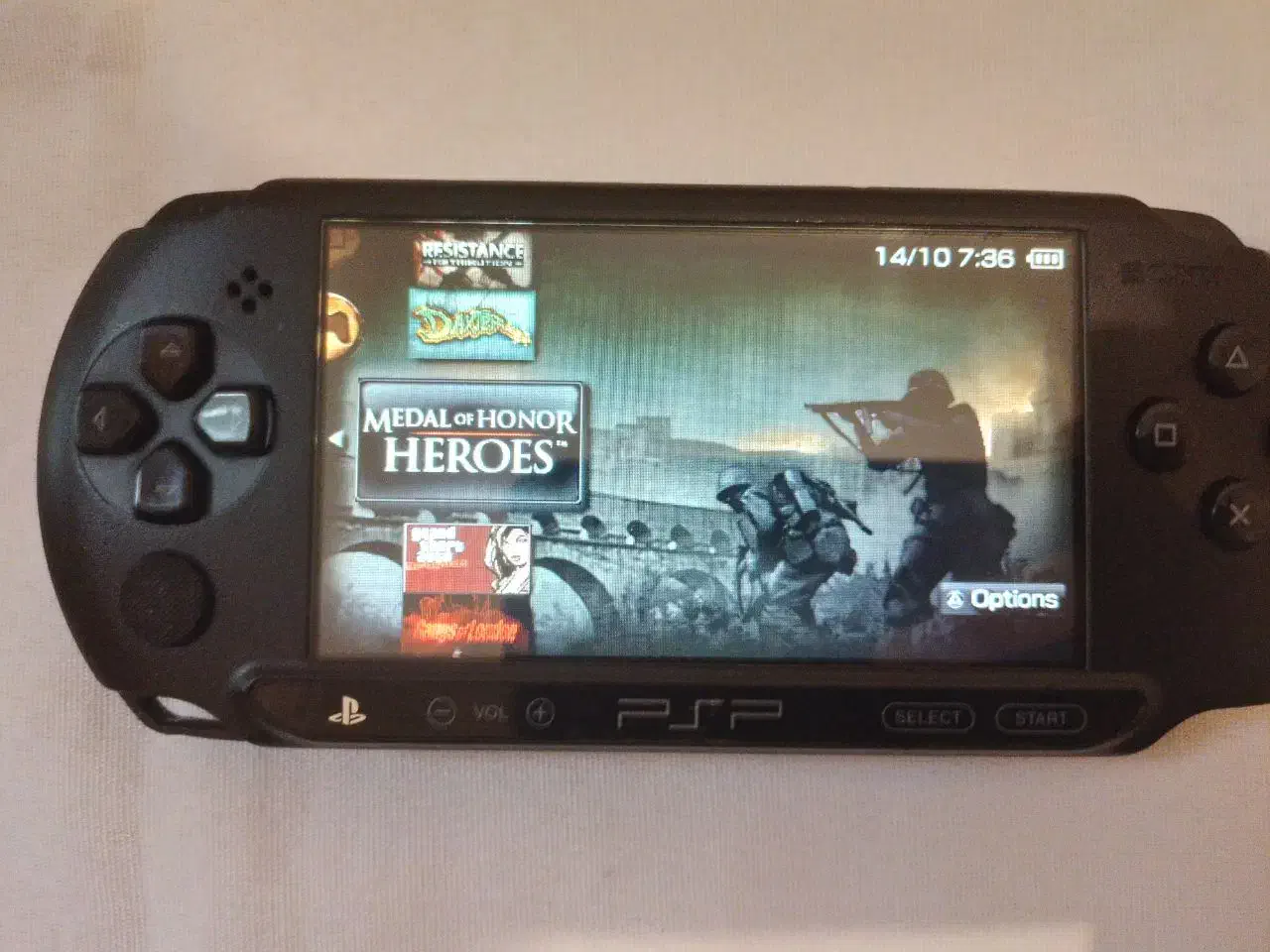 فروش یه عدد psp street کپیخور با رم ۱۶ گیگ|کنسول، بازی ویدئویی و آنلاین|ساری, |دیوار