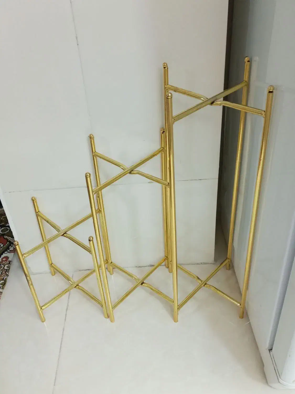 پایه گلدان|گل و گیاه طبیعی|سنقر, |دیوار