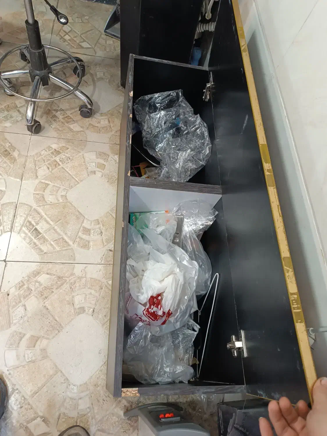 میز کار پاف در دار|میز و صندلی غذاخوری|سنگر, |دیوار