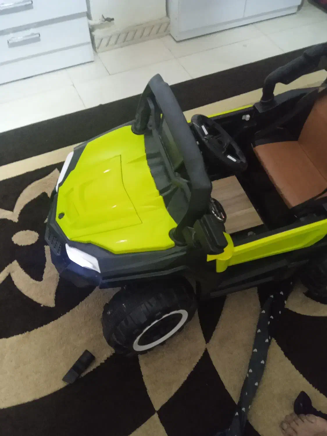 ماشین شارژی صندلی چرم|اسباب‌بازی بچه|رشت, استقامت ۱|دیوار