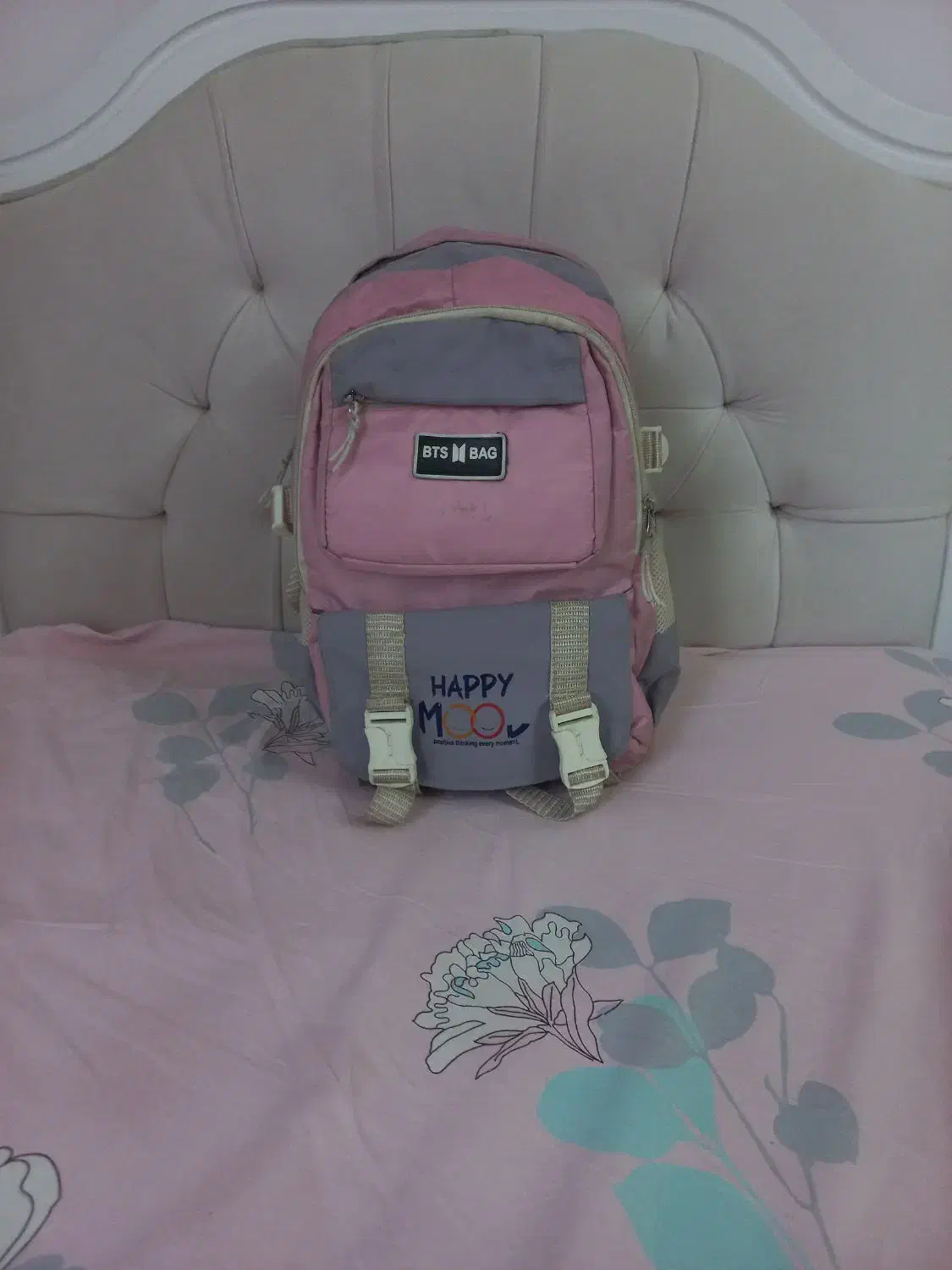 کیف مدرسه درحدنو|کیف، کفش، کمربند|مشهد, هفده شهریور|دیوار