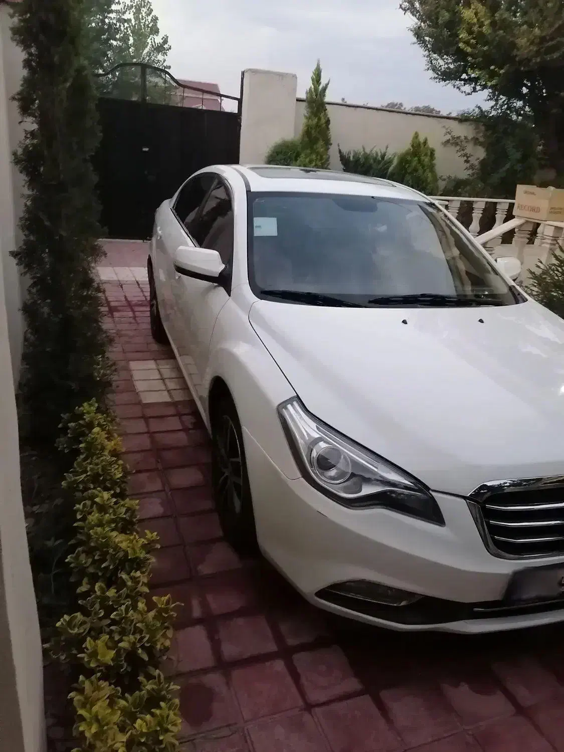 بسترن b50f عروسک|خودرو سواری و وانت|کرج, گلشهر|دیوار