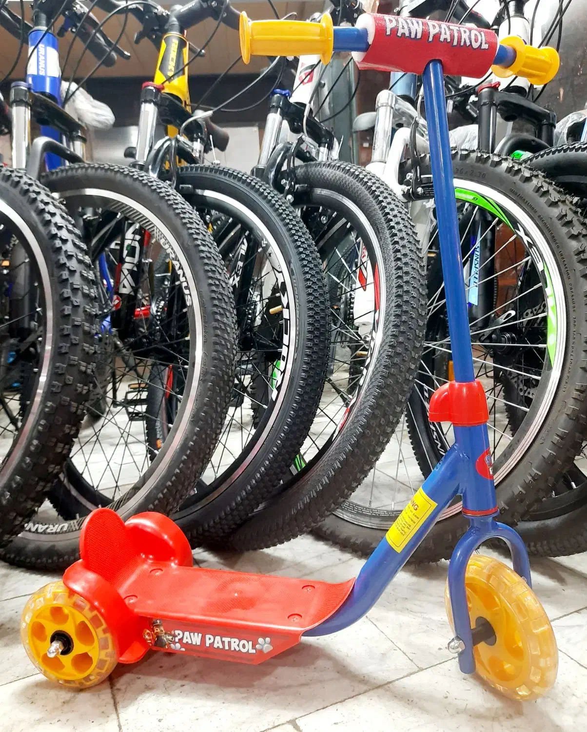 اسکوتر بچه گانه|دوچرخه، اسکیت، اسکوتر|خرمدره, |دیوار