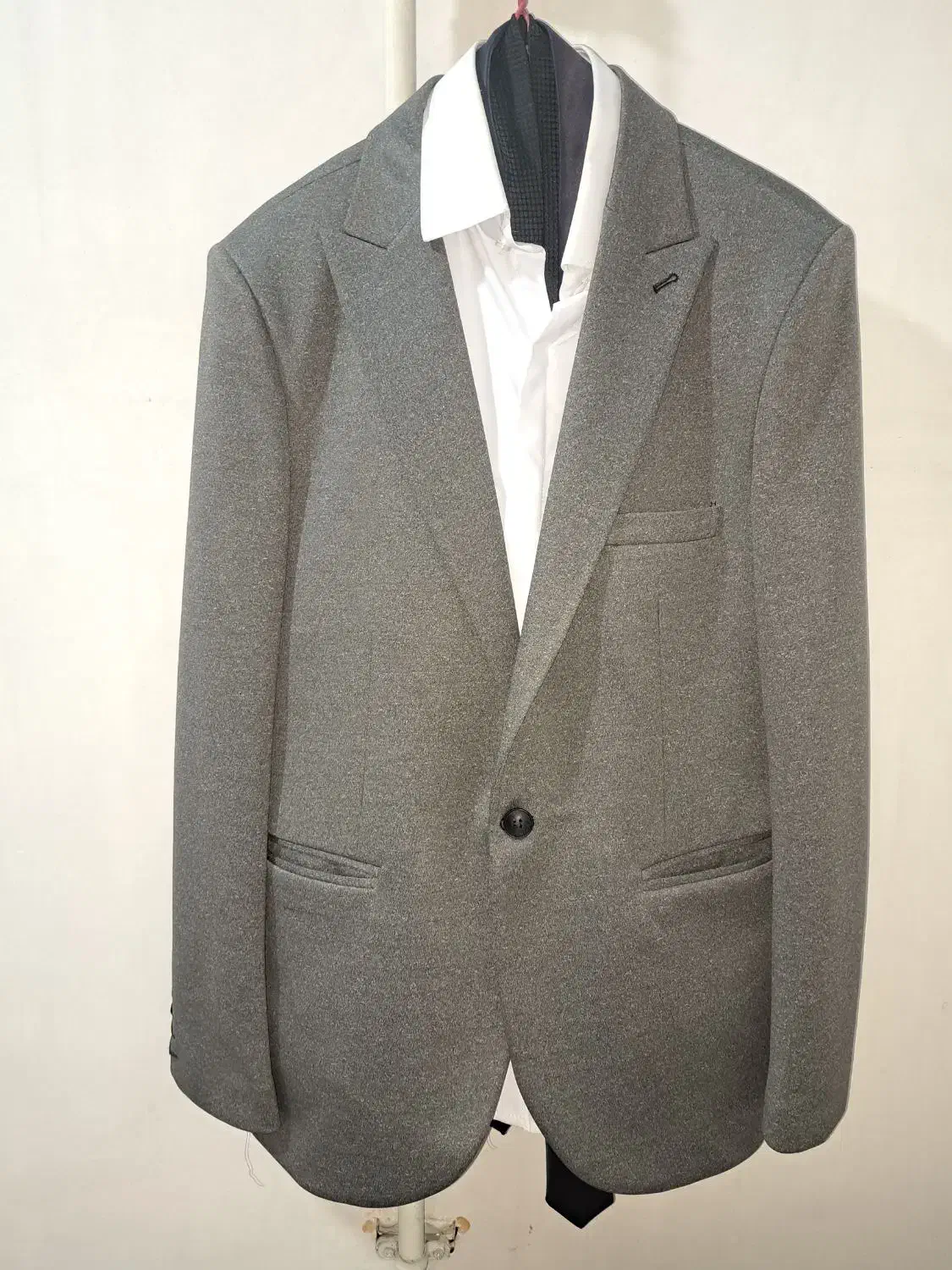 فروش کت و شلوار|لباس|دوگنبدان, |دیوار