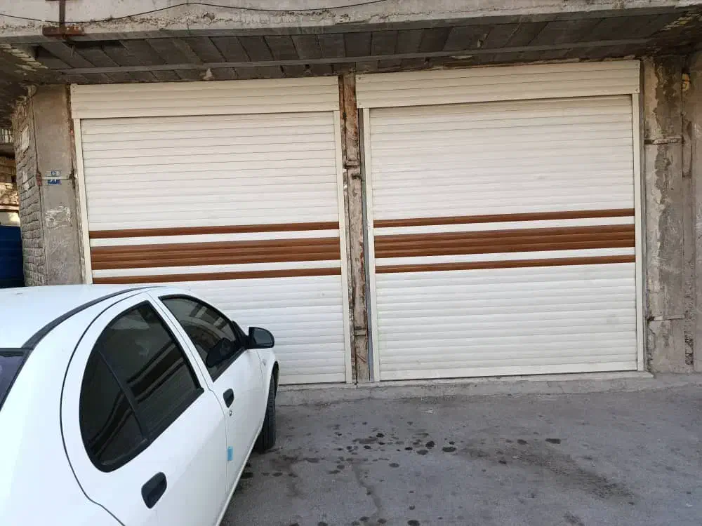 مغازه اجارهای. یا انبار|اجارهٔ مغازه و غرفه|اصفهان, عمان سامانی|دیوار