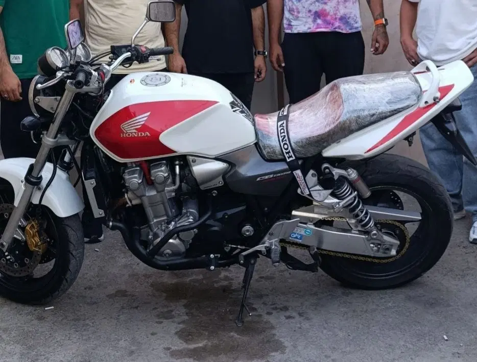 cb1300 مدل ۲۰۰۳|موتورسیکلت|اصفهان, آبشار|دیوار