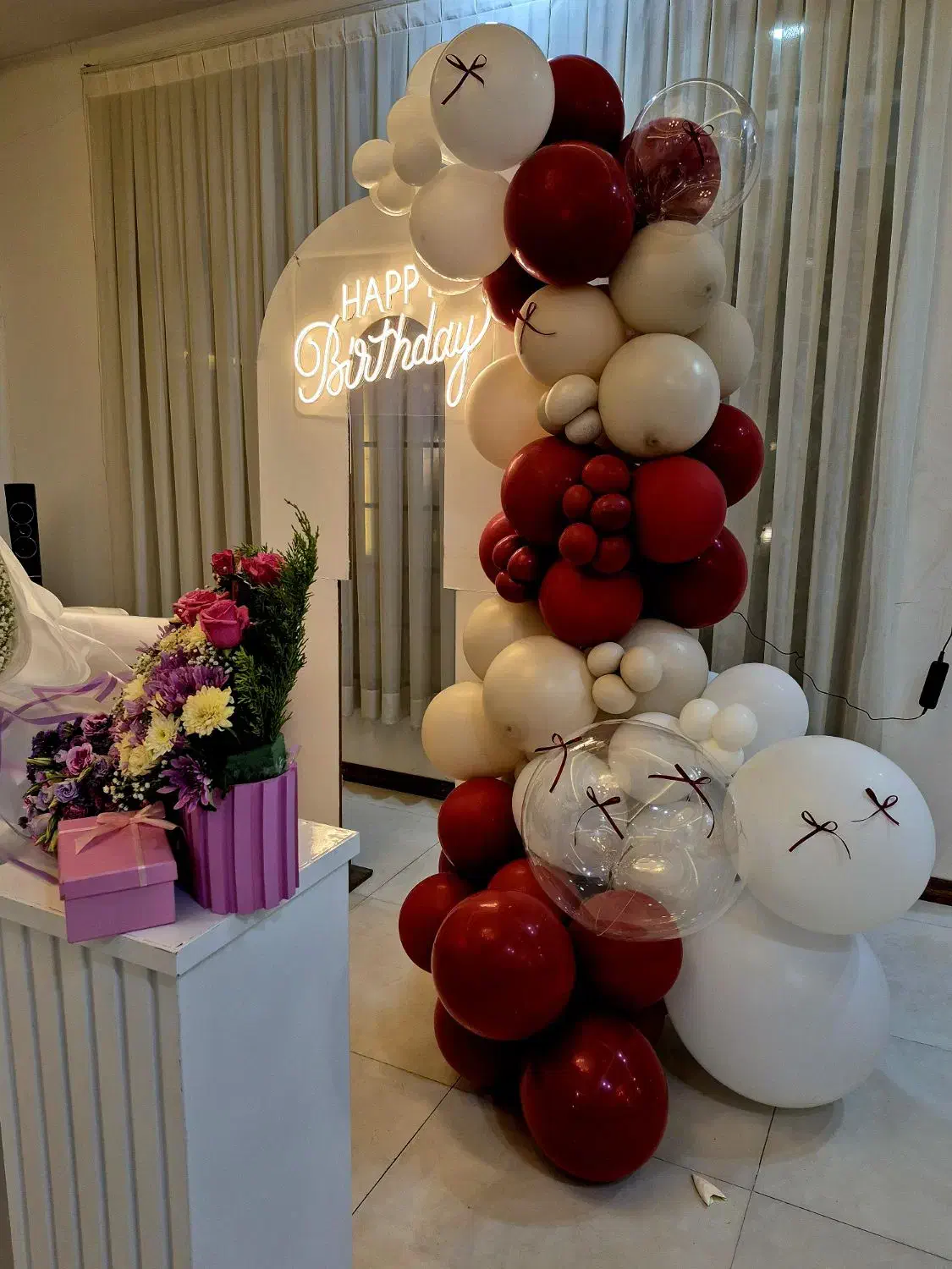 انجام خدمات بادکنک ارایی باهربوجه ومدلی قابل سفارش|خدمات پذیرایی، مراسم|مشهد, امیریه|دیوار