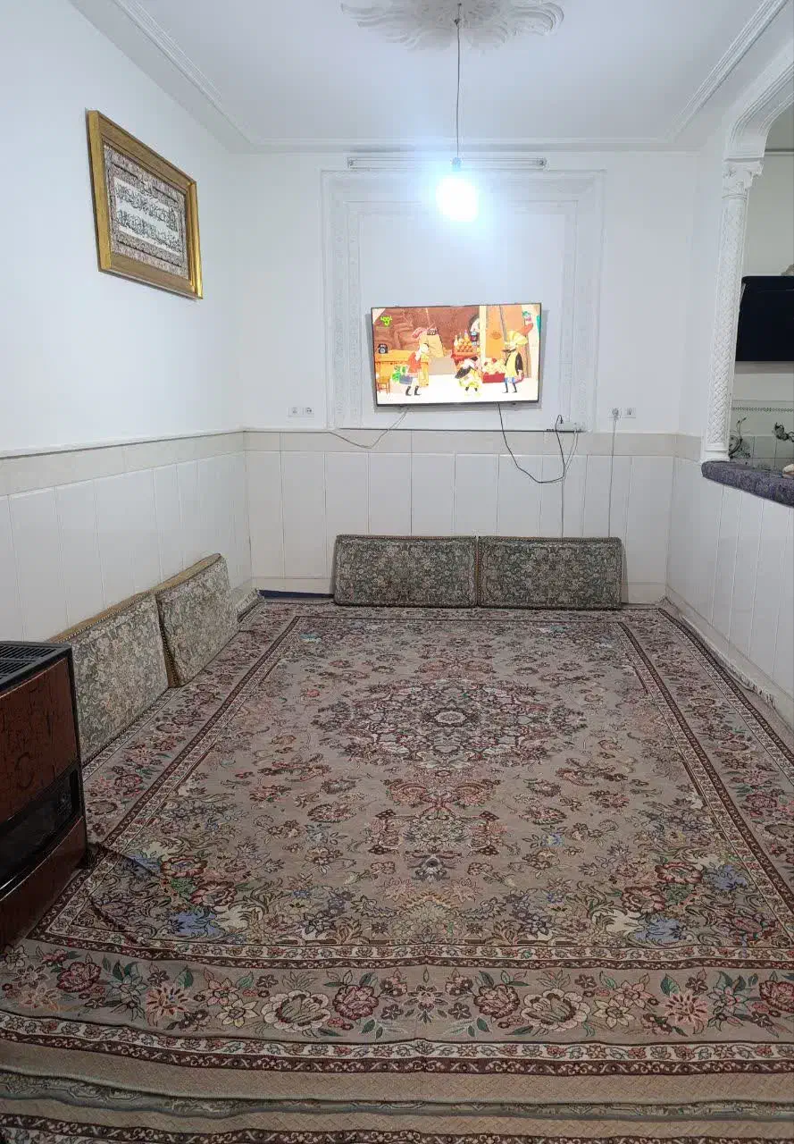 دو طبقه|فروش خانه و ویلا|قم, زند آباد|دیوار