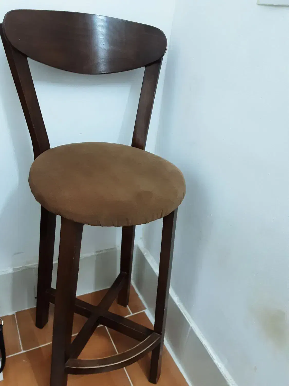 صندلی بلند چوبی ،چوب راش 1 عدد|میز و صندلی غذاخوری|تربت‌حیدریه, مظفریه|دیوار