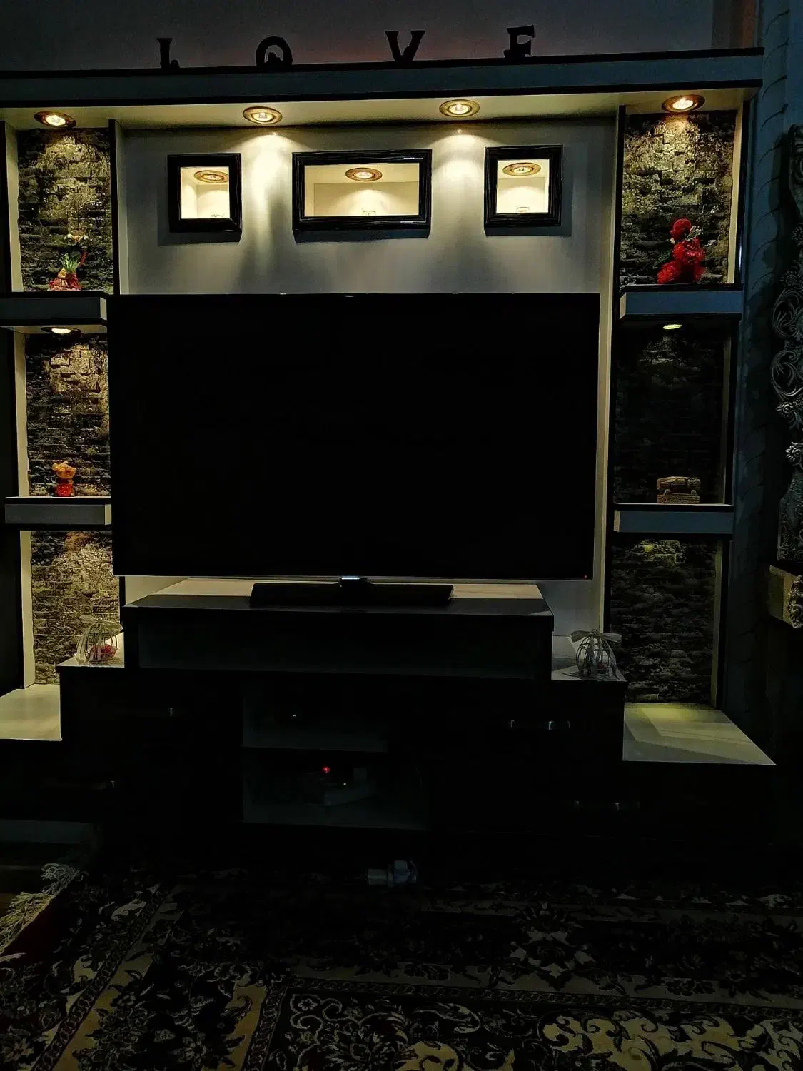 میز تلویزیون بوفه و چراغدار|میز تلویزیون|ارومیه, |دیوار