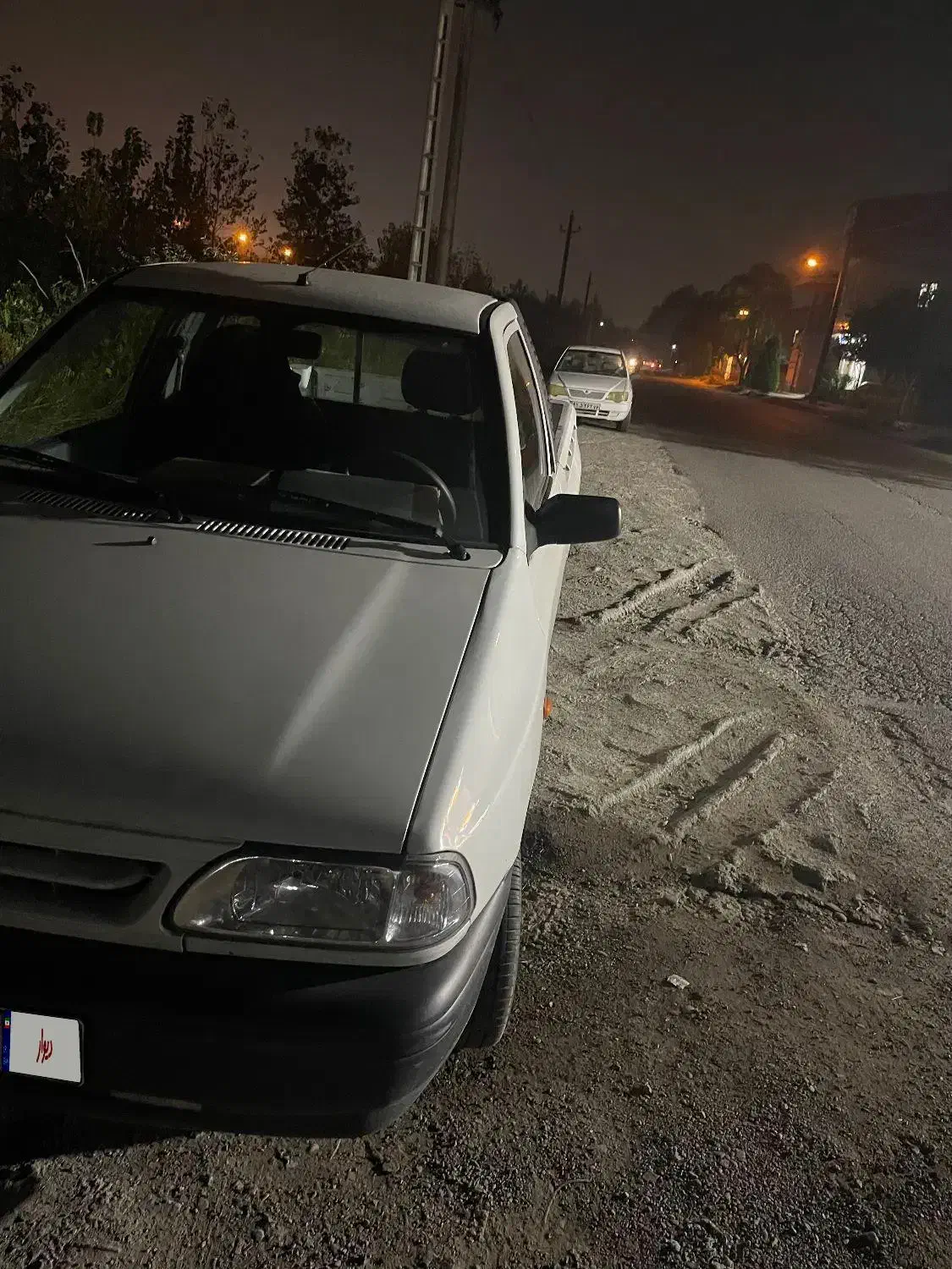 پرایدوانت|خودرو سواری و وانت|لاهیجان, قیام|دیوار