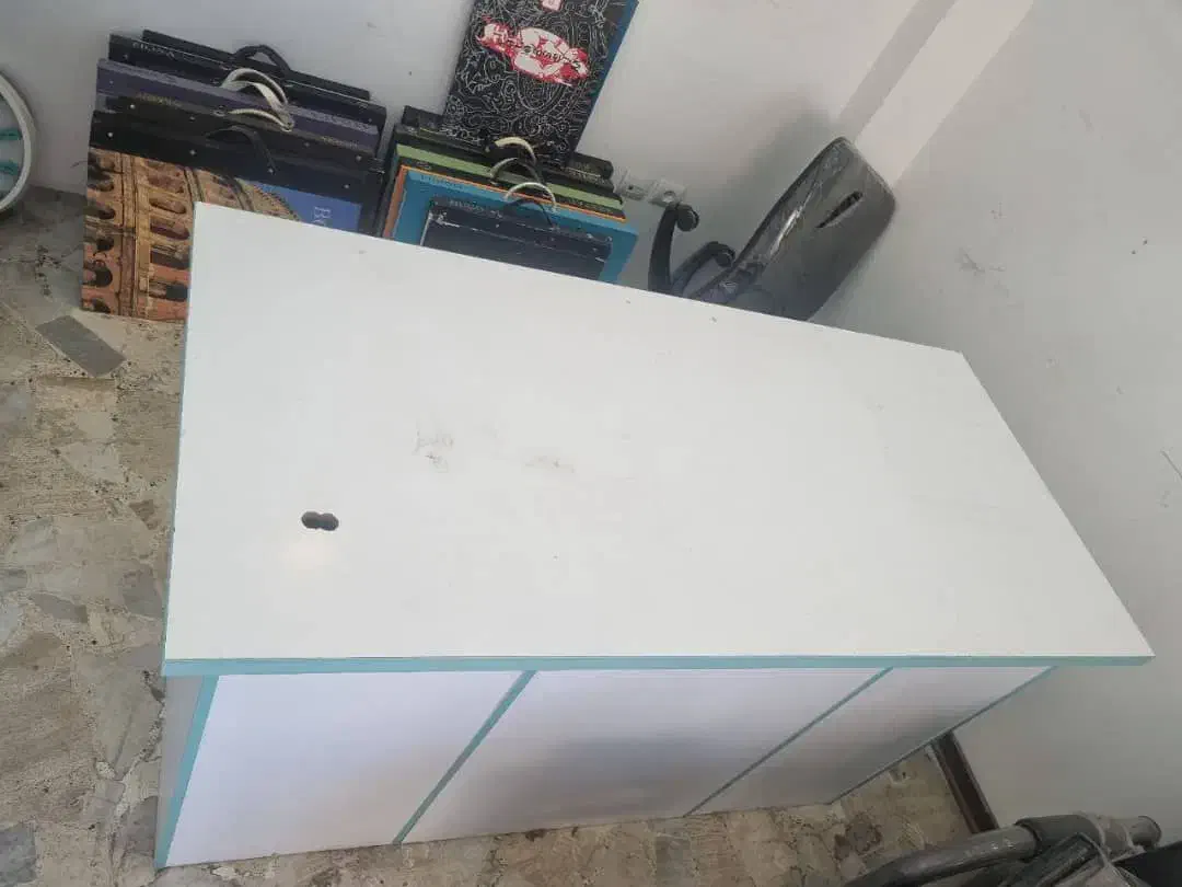 میز و صندلی اداری|دفتر کار|گرگان, |دیوار