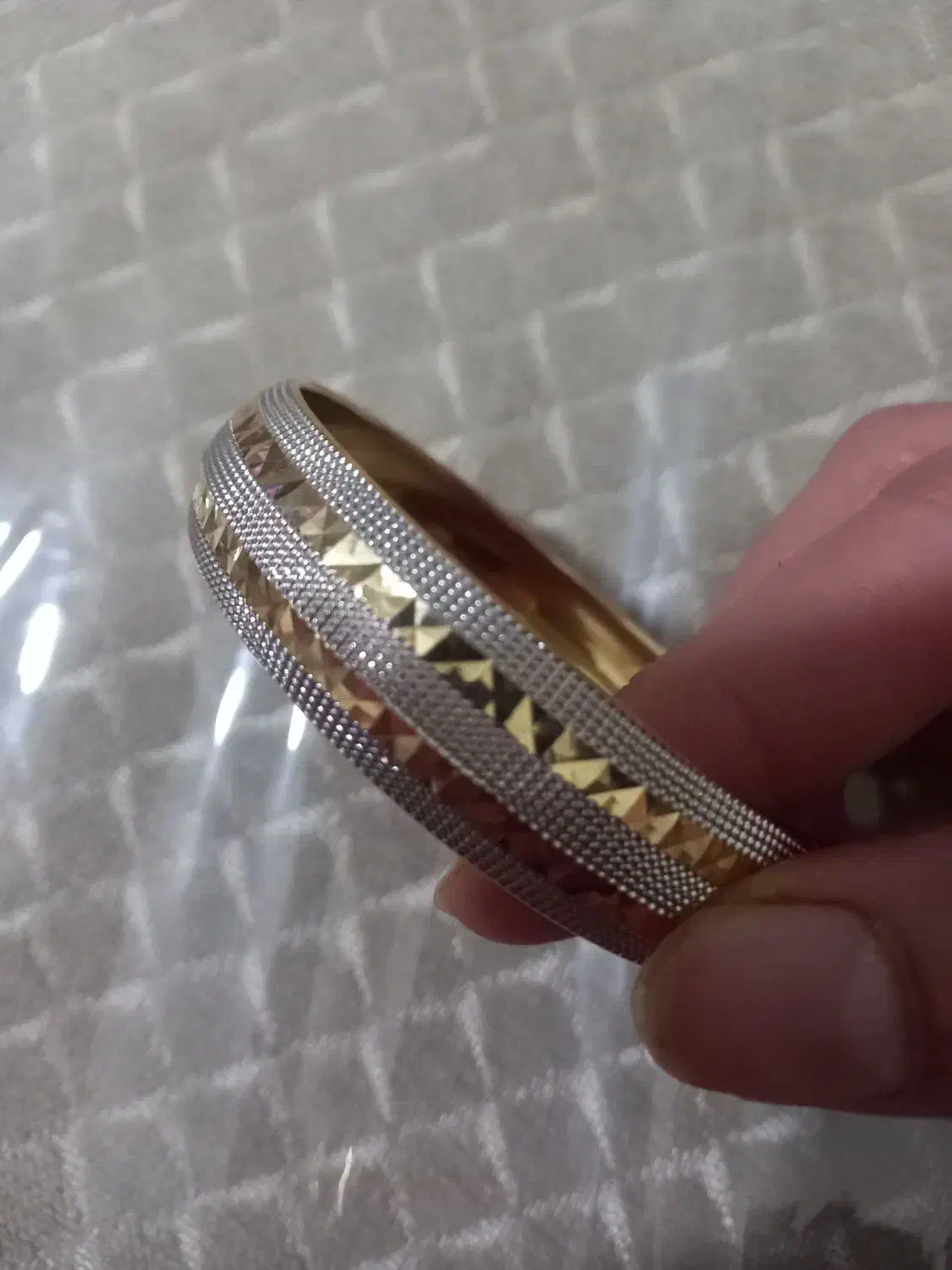 تک پوش|جواهرات|ساوه, |دیوار