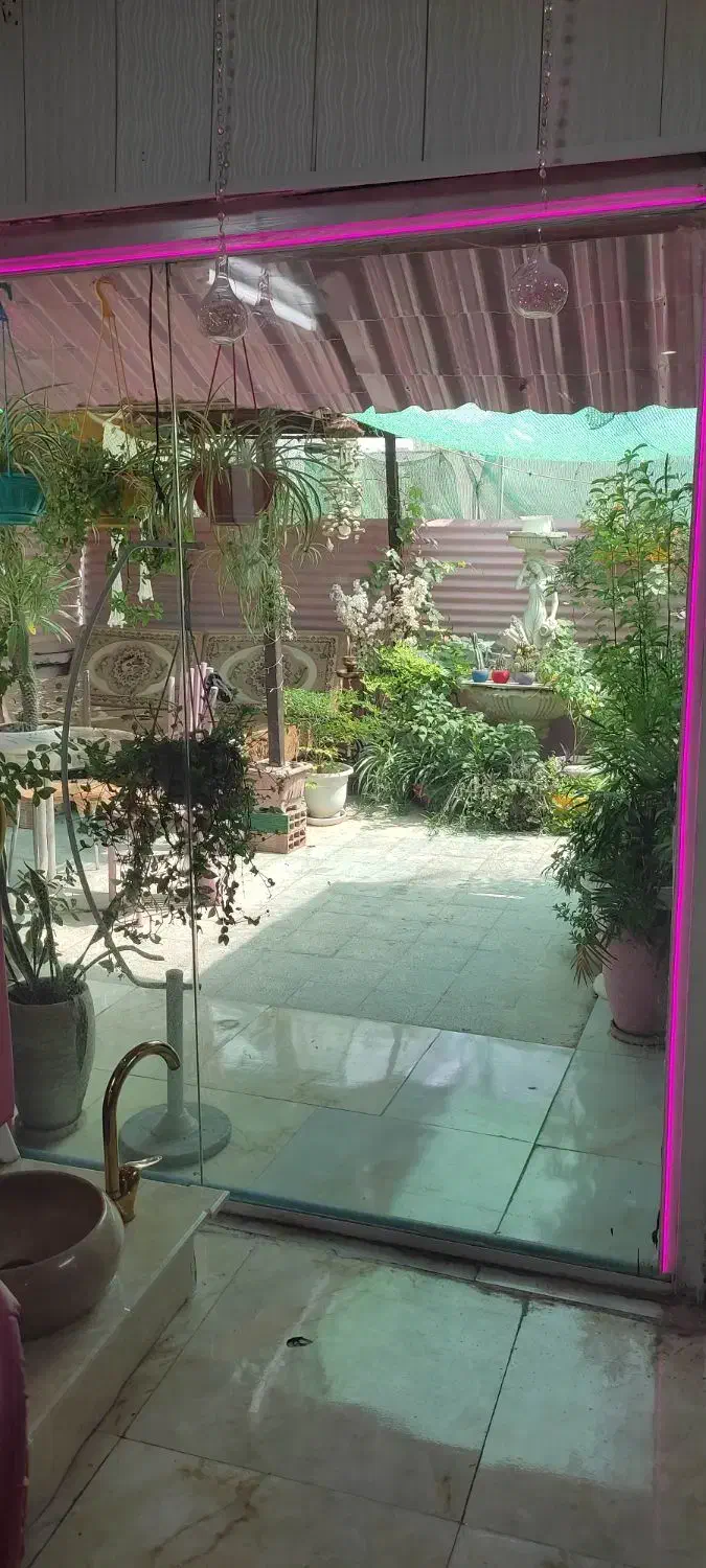 استخدام ناخنکار اجاره میز|استخدام درمانی، زیبایی، بهداشتی|تهران, جمهوری|دیوار