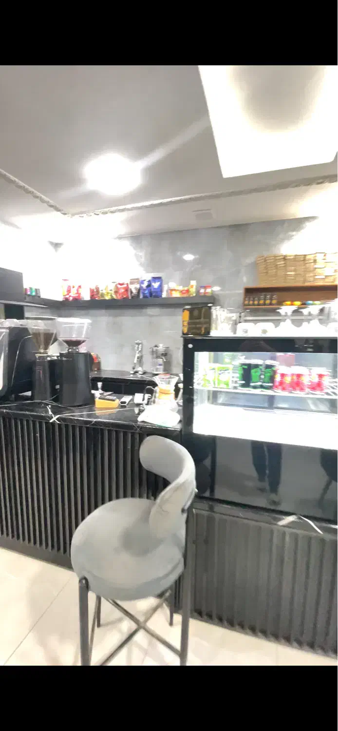 واگذاری کافه / با تجهیزات کامل/بر بلوار توحید|فروش مغازه و غرفه|چابهار, |دیوار