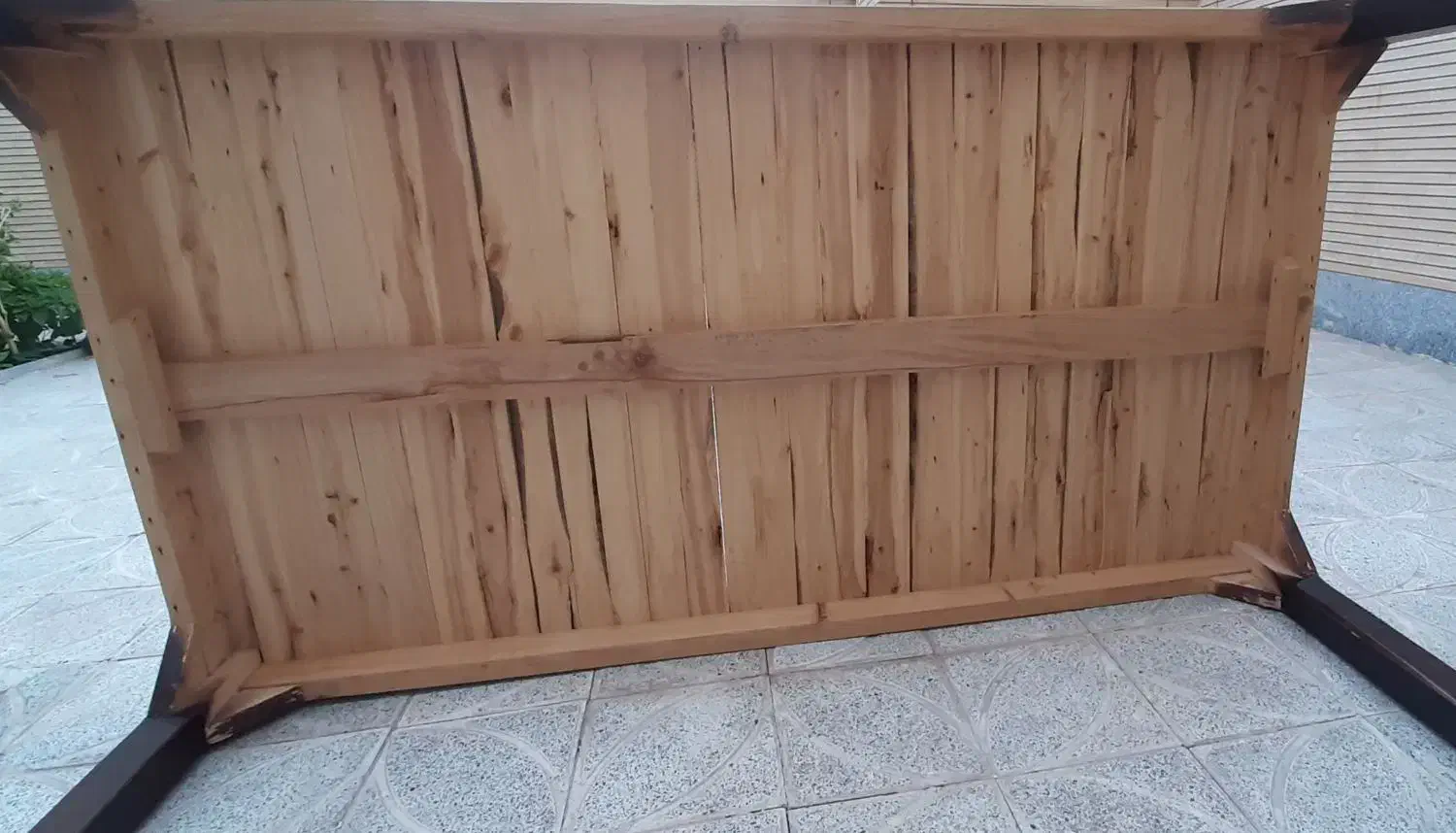 تخت تمام چوب (الواری)|تخت و سرویس خواب|شاهین‌شهر, حافظ شمالی|دیوار