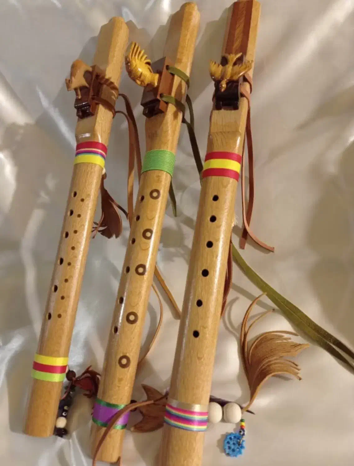 فلوت لاکوتا|سازهای بادی|کرج, فاز ۳ گوهردشت|دیوار