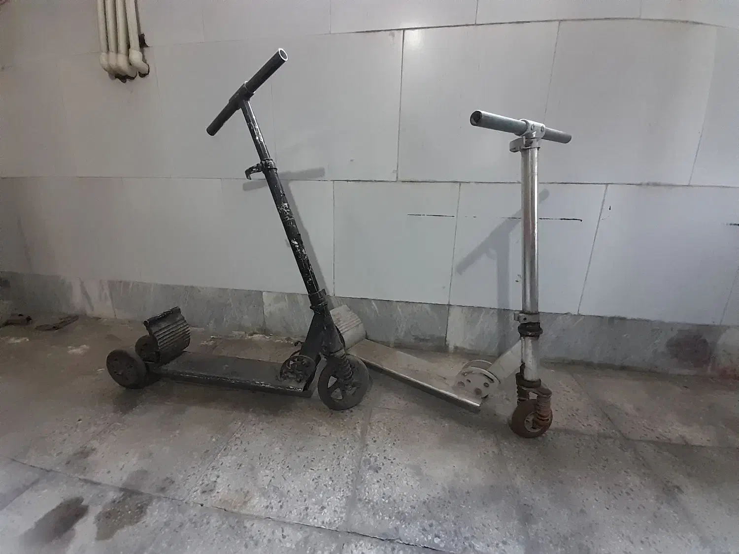 اسکوتر|دوچرخه، اسکیت، اسکوتر|ری, دیلمان|دیوار