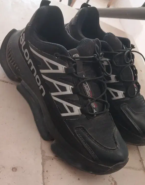 کفش اسپرت سالامون|کیف، کفش، کمربند|درگز, |دیوار