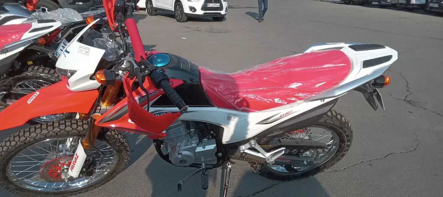 Gy200 پرواز|موتورسیکلت|تهران, چیتگر جنوبی|دیوار