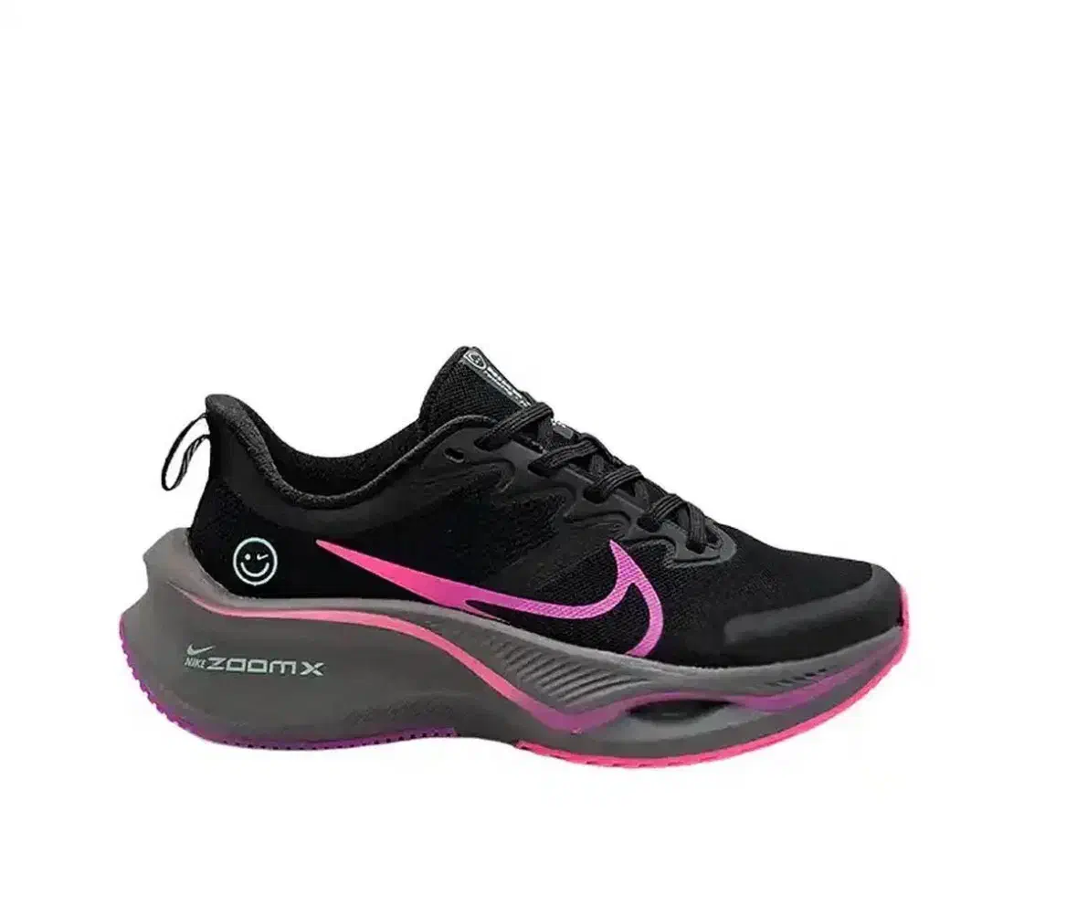 با سلام کتونی نو نو آکبند طرح لبخند بسیار راحت|کیف، کفش، کمربند|کرج, کوی ایثار|دیوار