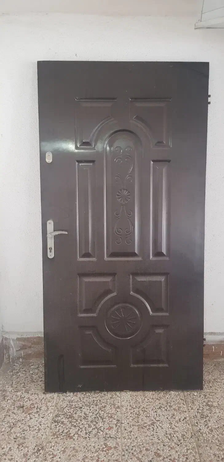 درب منزل|مصالح و تجهیزات ساختمان|رشت, گلباغ نماز|دیوار