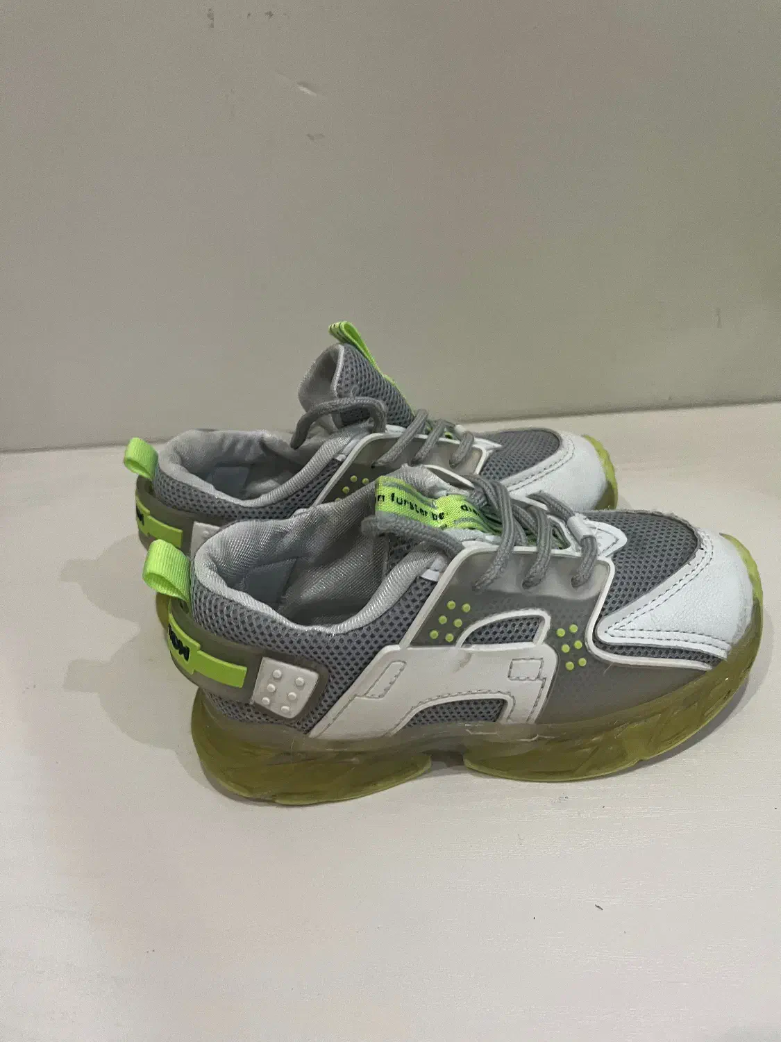 کفش،کتونی،صندل بچگانه|کفش و لباس بچه|تهران, سهروردی|دیوار