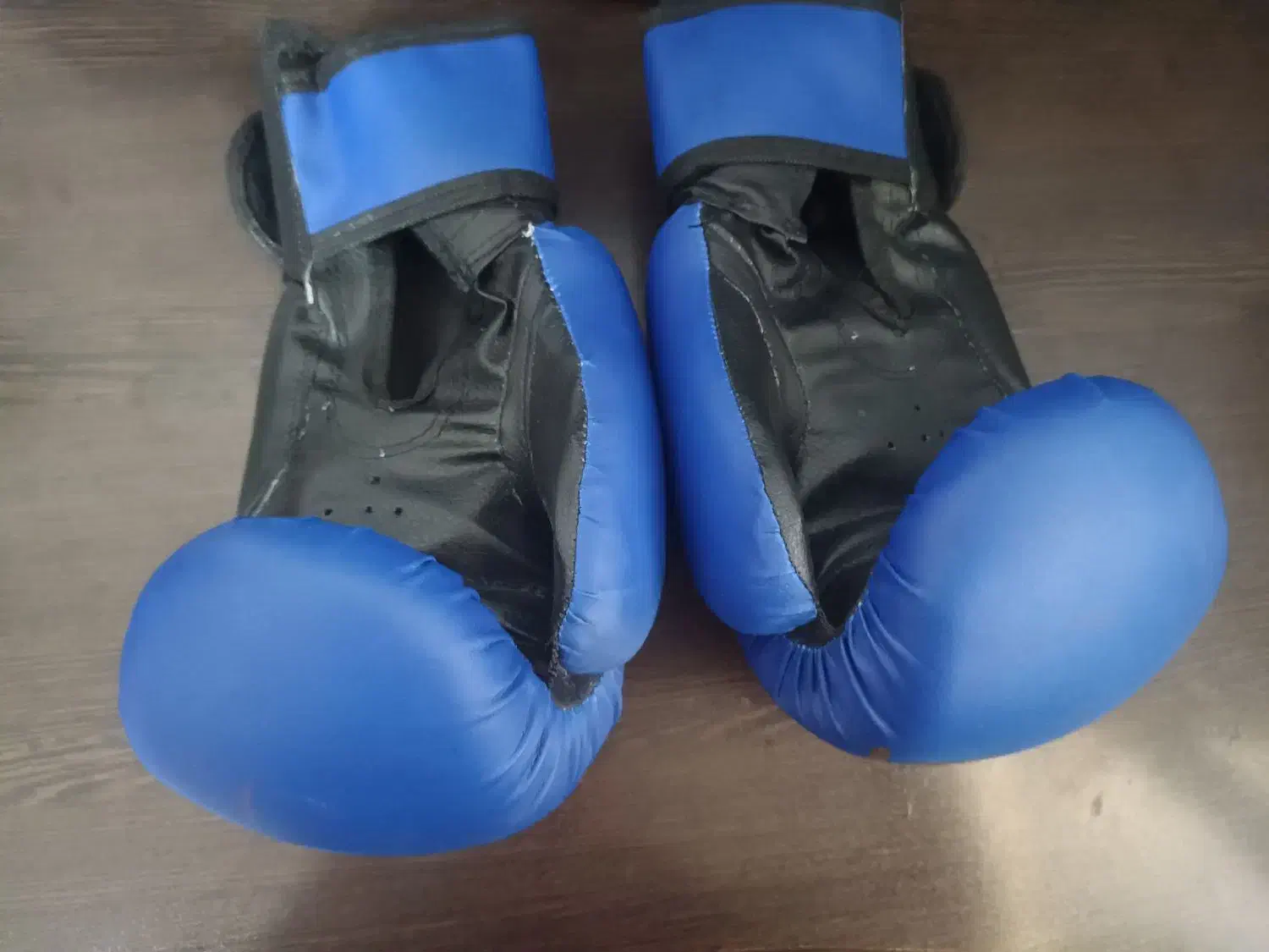 دست کش بوکس ونوم|تجهیزات ورزشی|الوند, |دیوار