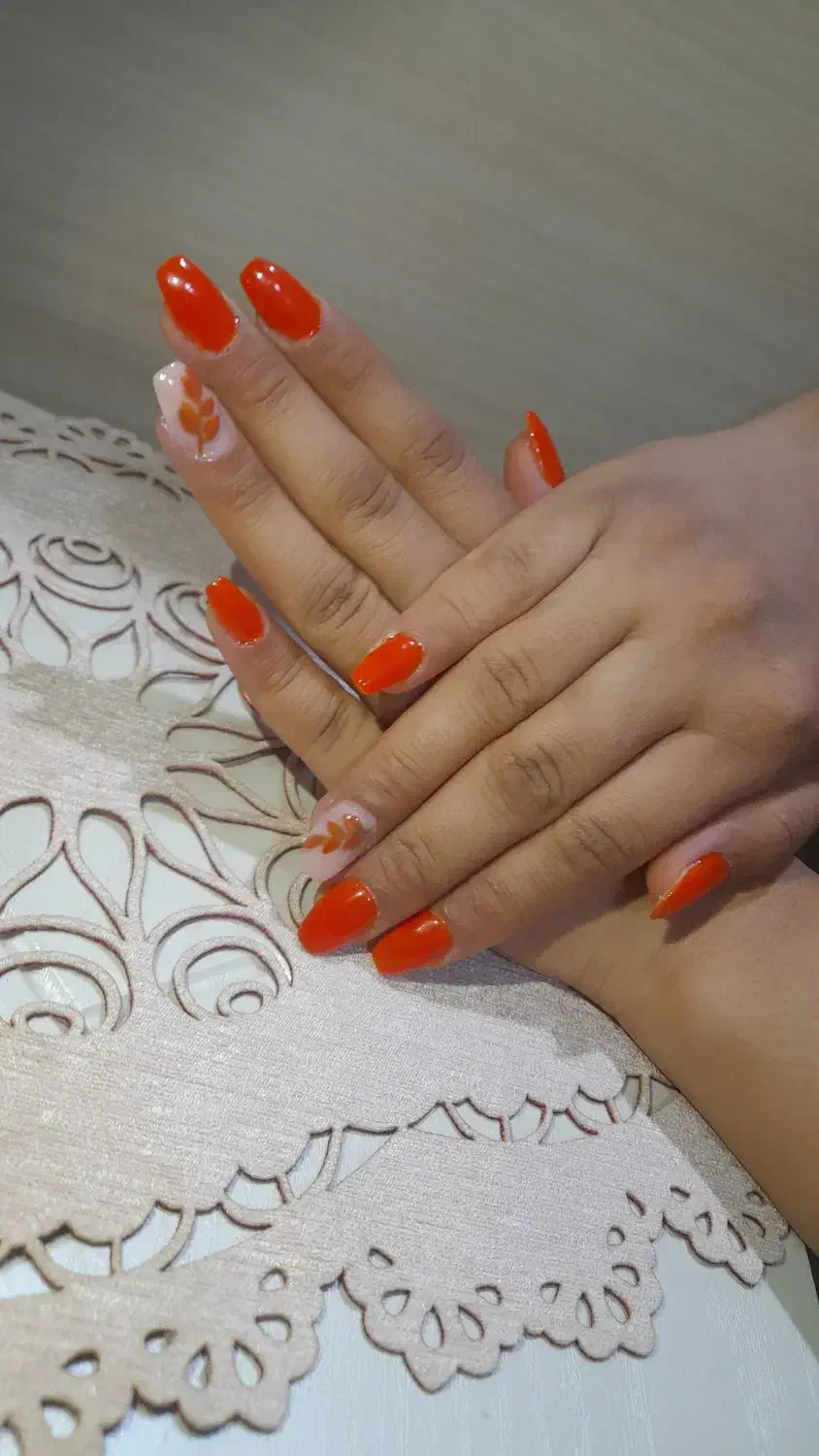 مدل کاشت وترمیم ناخن رایگان|خدمات آرایشگری و زیبایی|مشکین‌دشت, |دیوار