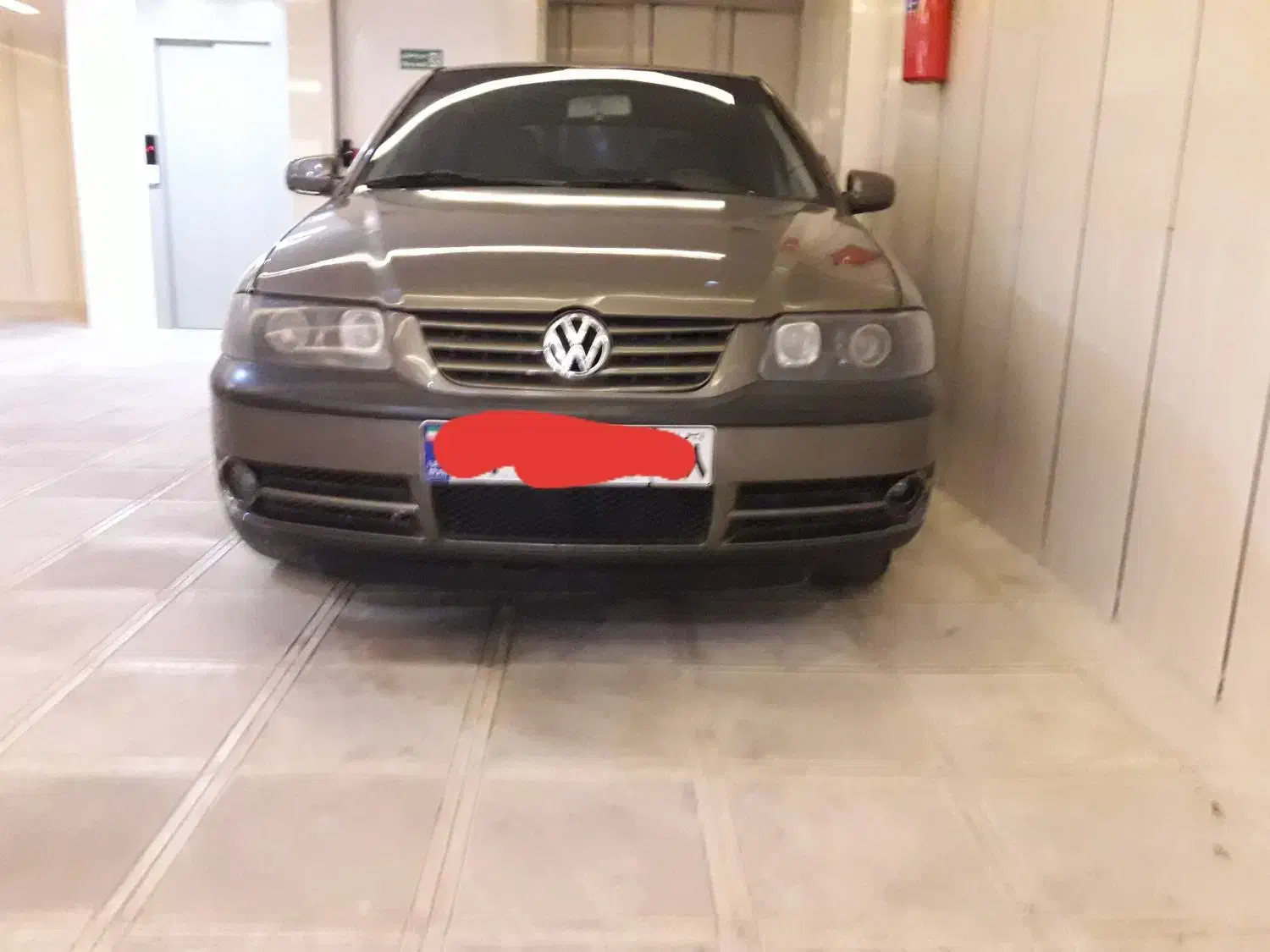 چراغ ازرا و فولکس گل اسپرت|قطعات یدکی و لوازم جانبی|ری, شهرک نظامی|دیوار