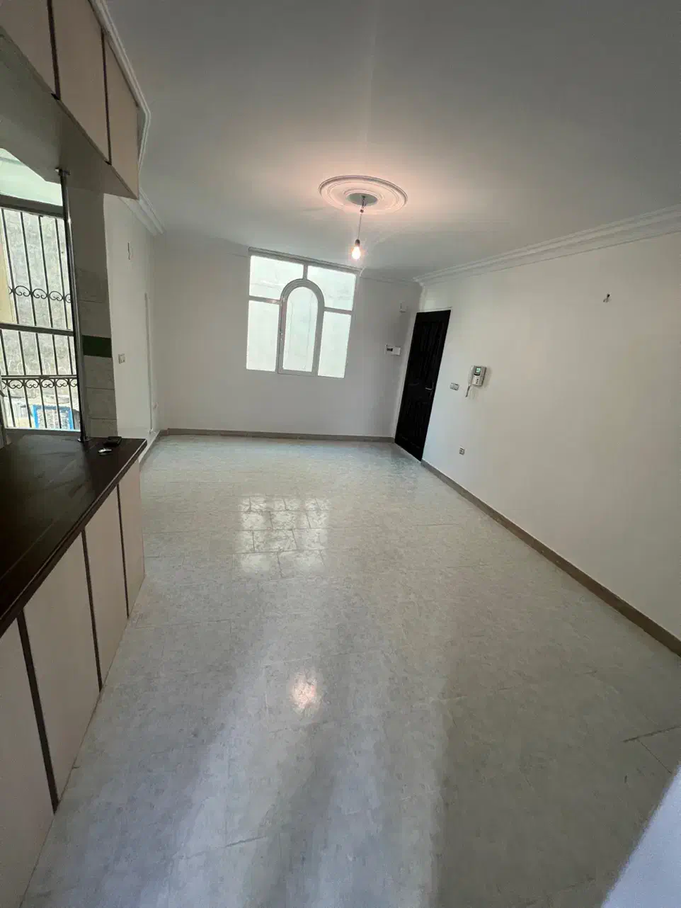 ۵۰متر پارکینگ دار دکتر هوشیار