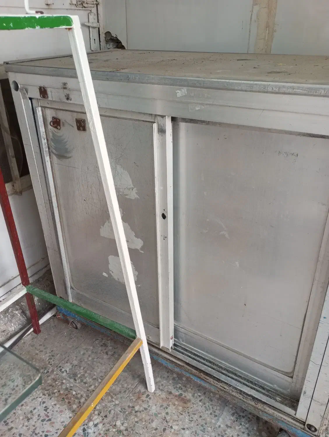 دکه آلمینیوم در حد نو|فروش مغازه و غرفه|بندر ماهشهر, |دیوار