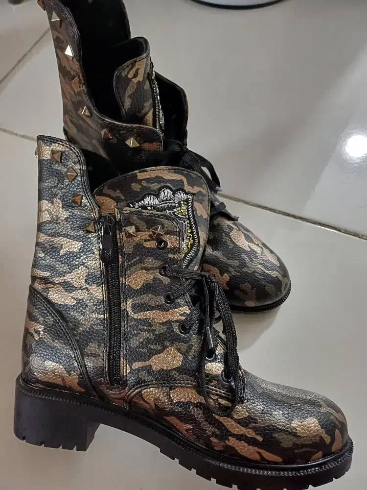 نیم بوت|کیف، کفش، کمربند|مشهد, مشکینی (شهرک غرب)|دیوار