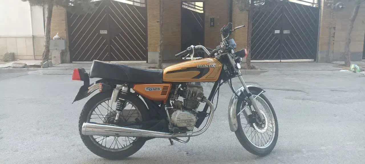 موتور مدل۹۵لیفان200|موتورسیکلت|مشهد, سرافرازان|دیوار