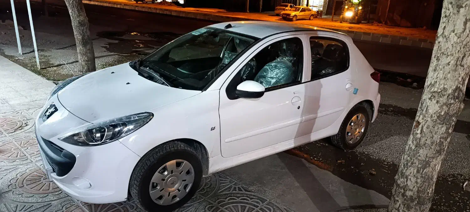 فروش خودرو سواری|خودرو سواری و وانت|رومشکان, |دیوار