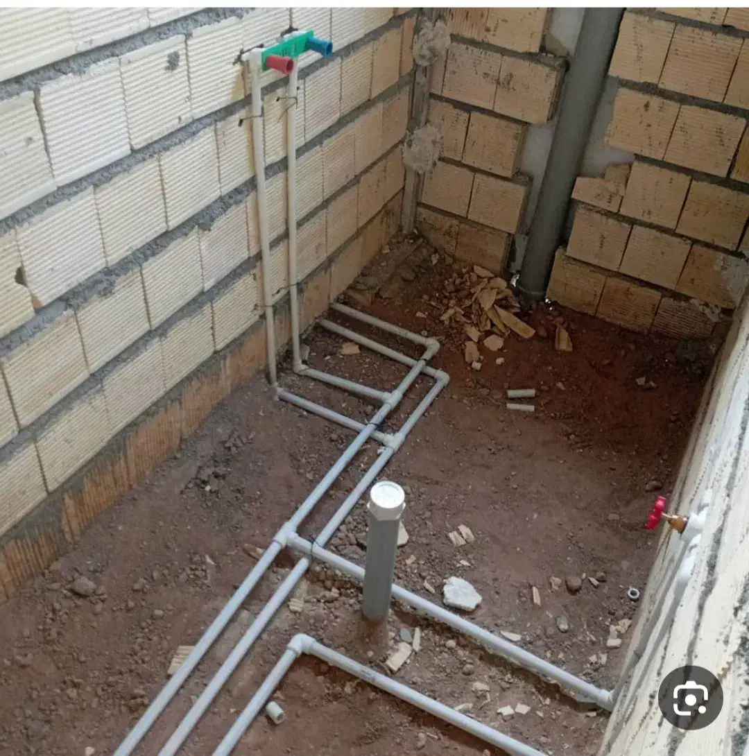 لوله کشی نصب پمپ نصب شیرالات ابگرمکن نشتی یابی|خدمات پیشه و مهارت|چابهار, |دیوار