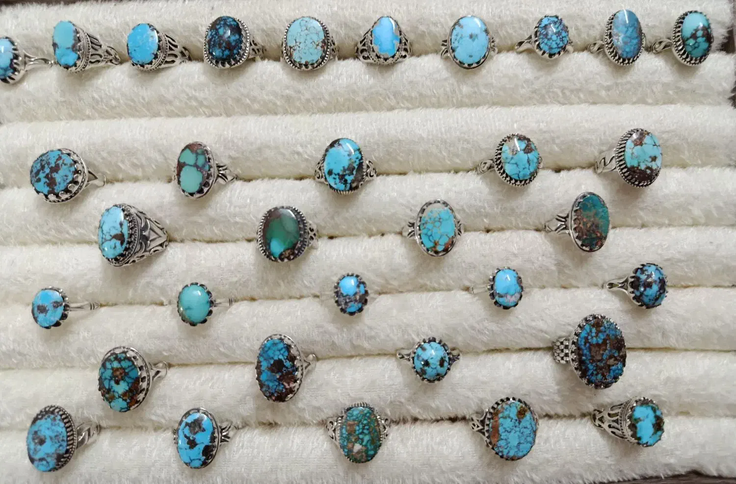 انگشتر ودستبندفیروزه اصل و باکیفیت نیشابور|جواهرات|مشهد, رضاشهر|دیوار