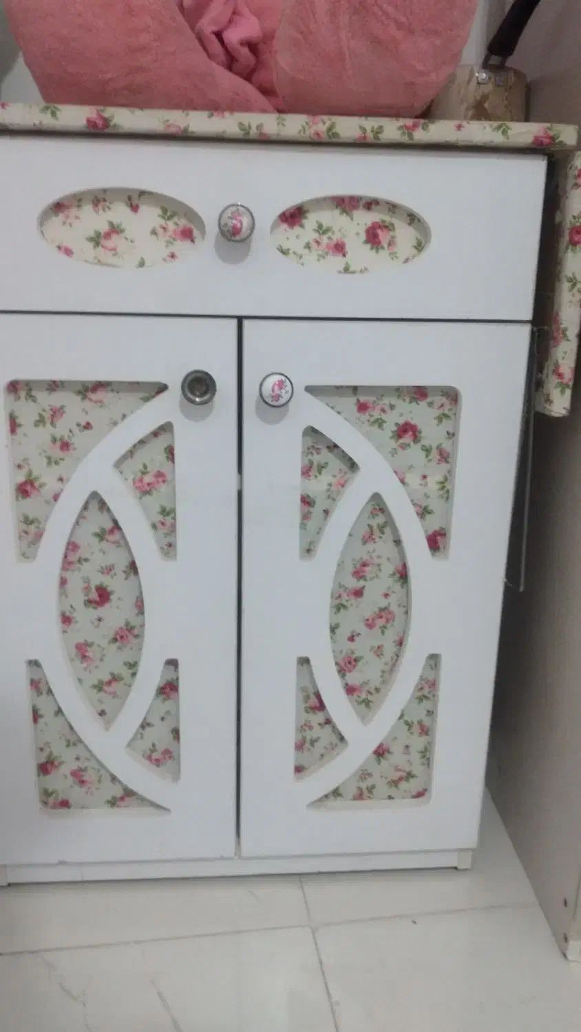 میز اتو درحد نو|اتو و لوازم اتو|ساوه, |دیوار