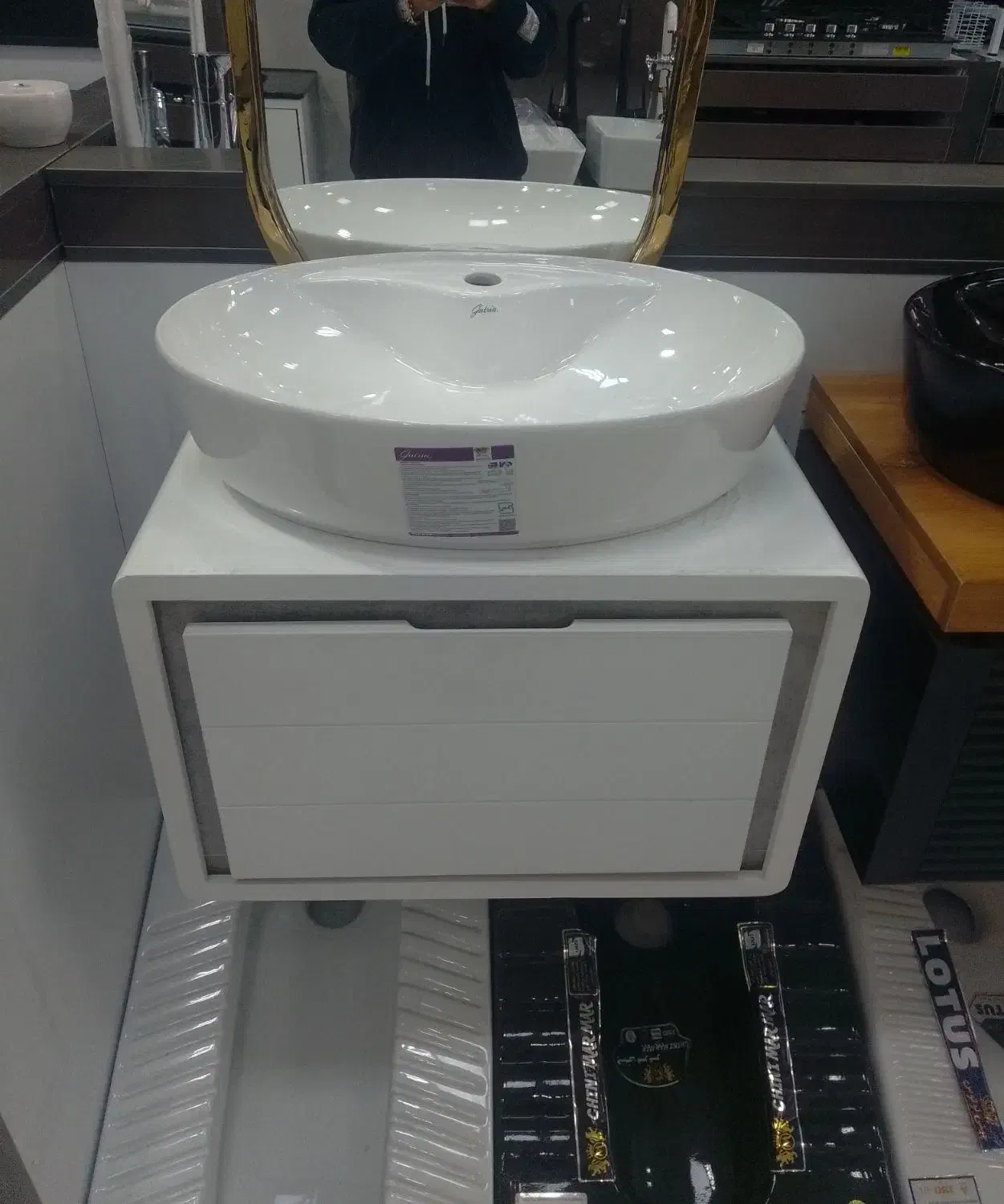 روشویی ۴۰ در ۶۰|لوازم سرویس بهداشتی|رباطکریم, رباطکریم|دیوار