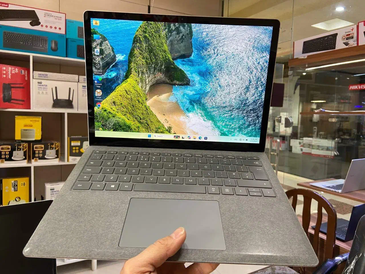 surface lap 4-i5th11-8-256-13inch|رایانه همراه|مشهد, سعد آباد|دیوار