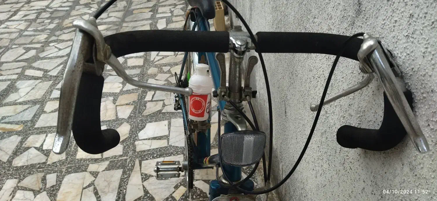 دوچرخه|دوچرخه، اسکیت، اسکوتر|بندر انزلی, معلم|دیوار