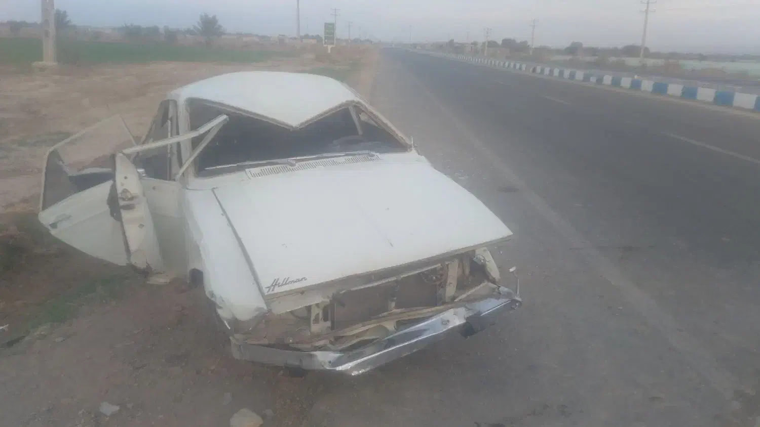 ماشین تصادفی فروش قطعات ماشین|قطعات یدکی و لوازم جانبی|بلوک, |دیوار