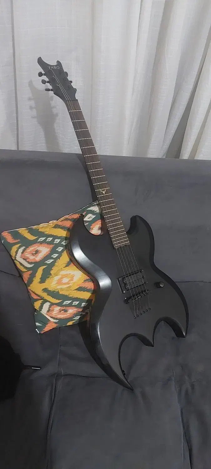 گیتار الکتریک یابو|گیتار، بیس، امپلیفایر|تهران, شهرک طالقانی|دیوار