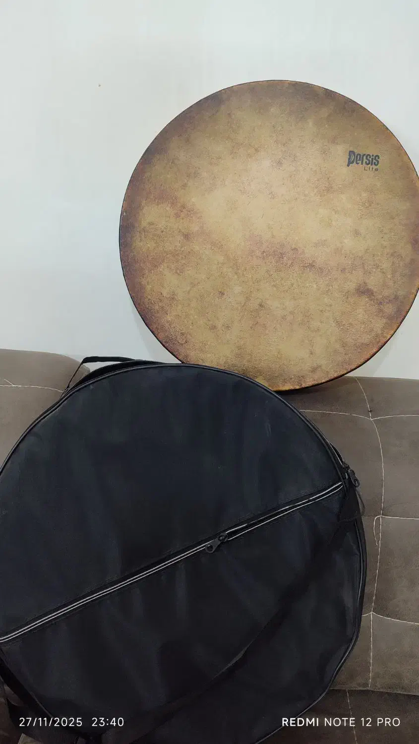 دف سبک|سازهای سنتی|تربت جام, معدآباد|دیوار