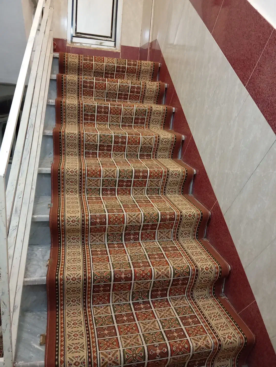 گلیم در حد نو|گلیم، جاجیم، گبه|قم, ولیعصر|دیوار